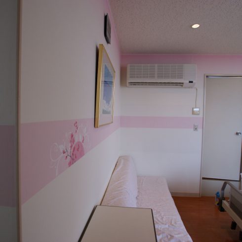 沖縄デザイン壁紙　オフィス、店舗、宿泊施設に最適です　色々な当社だけのデザインがたくさん！！！